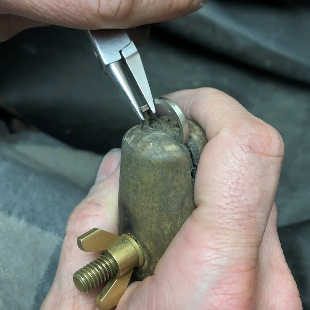 Egyedi Ékszer Készítése Menete