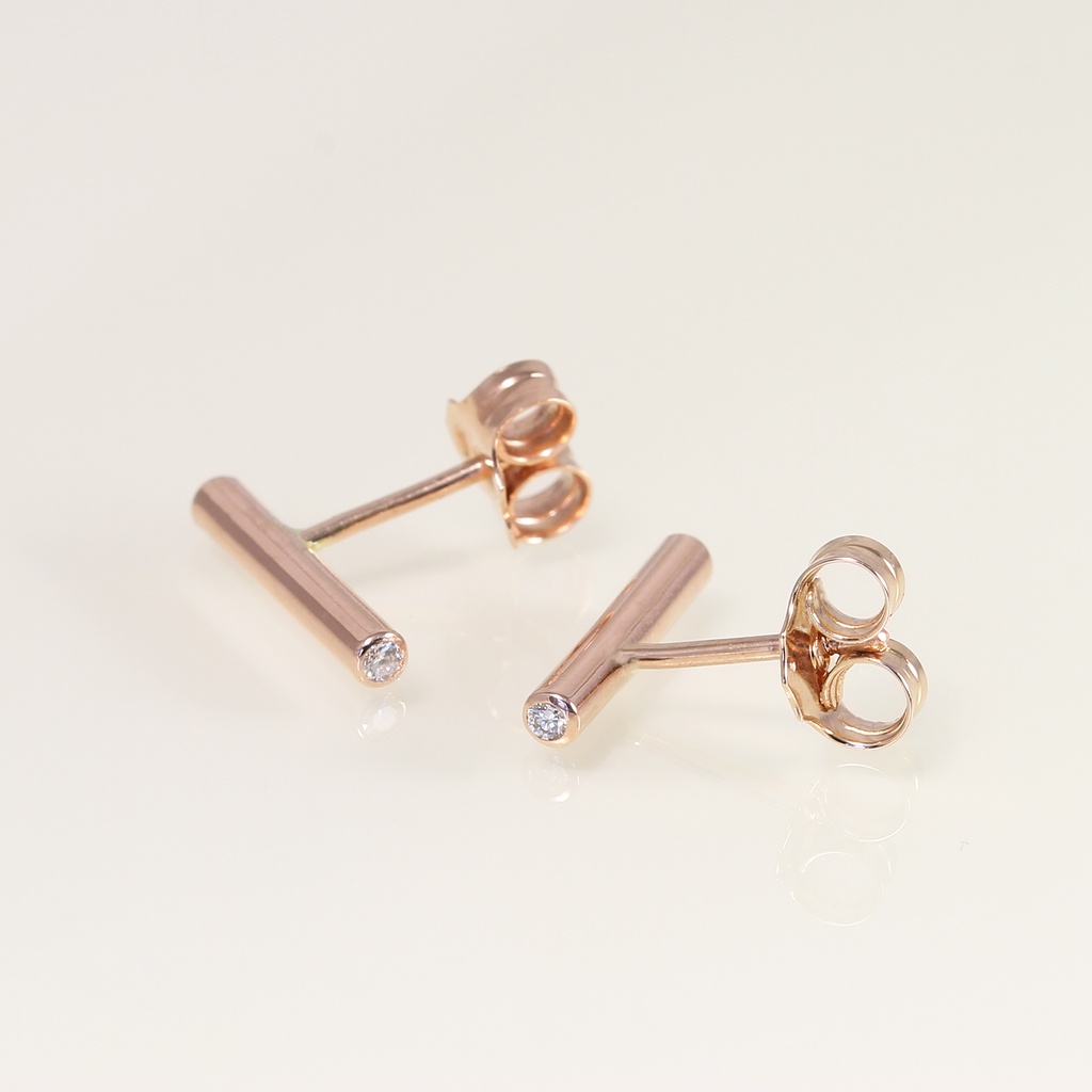 Kézműves rozé arany gyémánt fülbevaló 0.06 ct