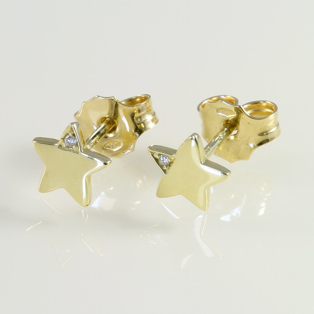 Sárga arany gyémánt fülbevaló csillag motívummal 0.010 ct