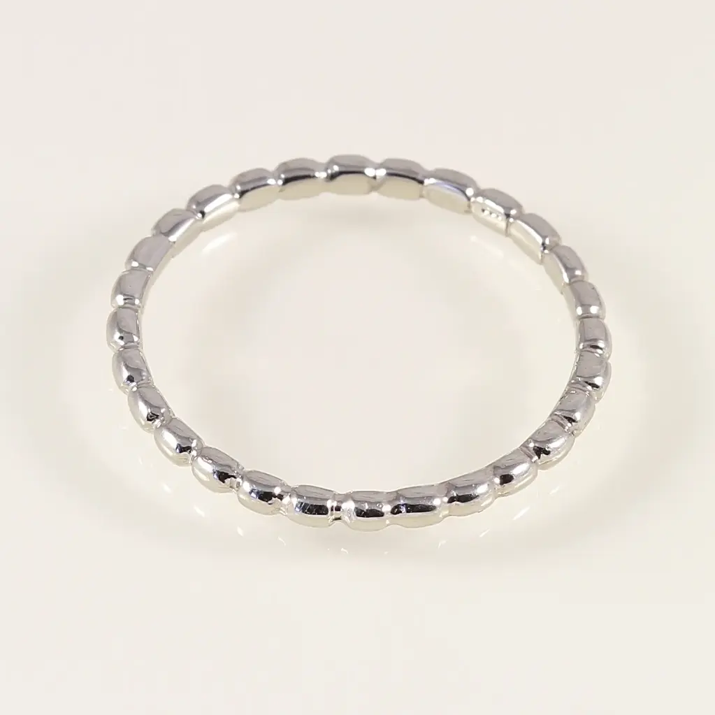 White gold mintás arany gyűrű