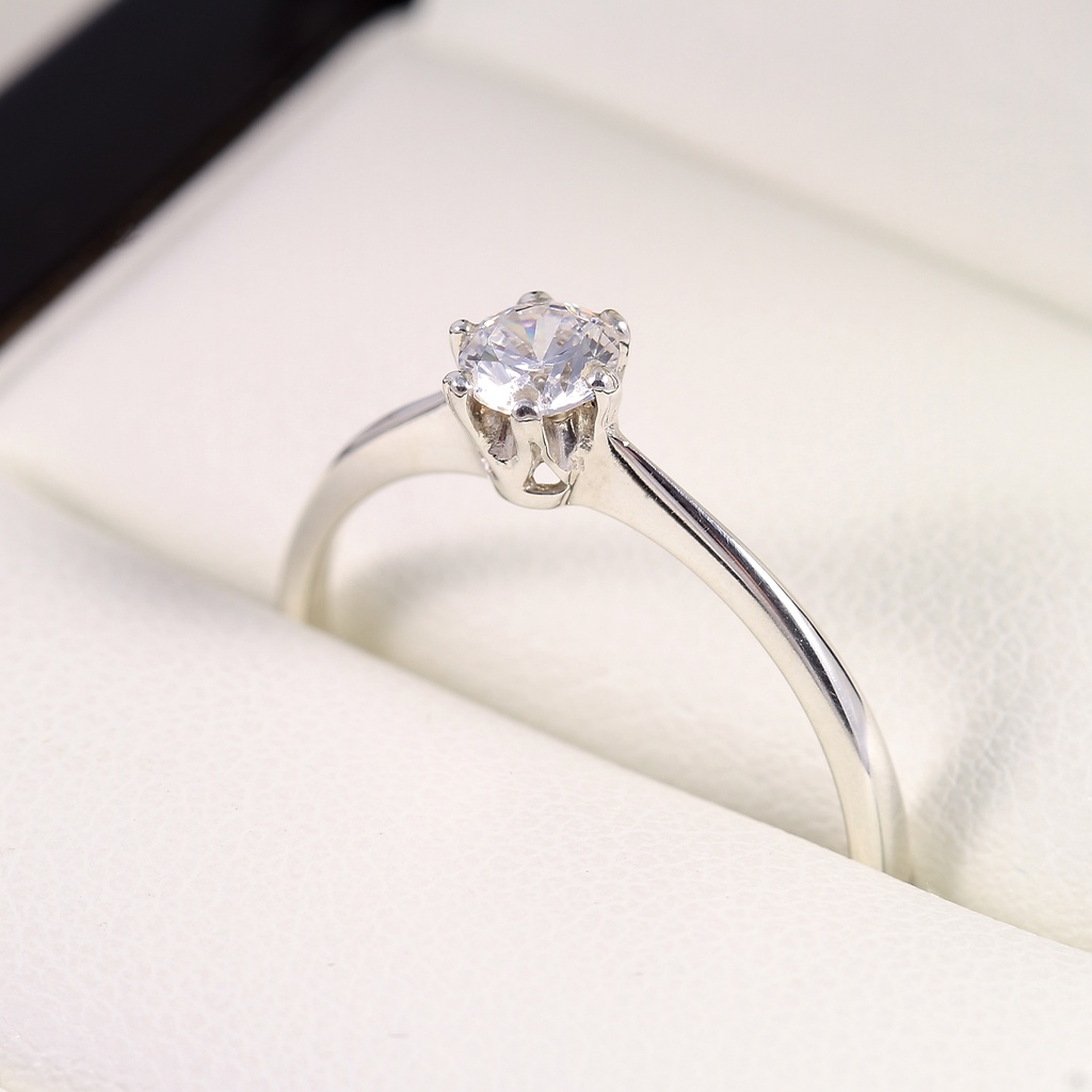 Eljegyzési arany gyűrű gyémánttal 0.30 ct