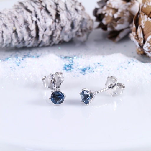 "Winter in London" fehér arany topáz fülbevaló 0.63 ct