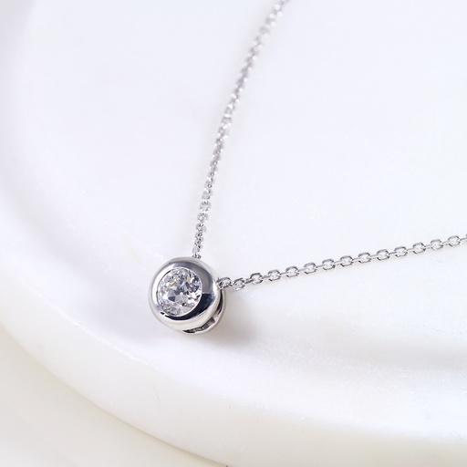 [FLG1] Fehér arany kézműves gyémánt medál 0.67 ct