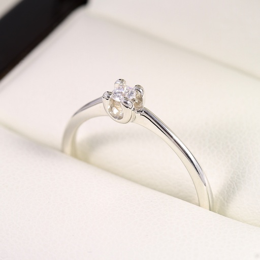 Eljegyzési arany gyűrű gyémánttal 0.065 ct