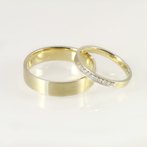 Sárga arany gyémánt karikagyűrű pár 0.07 ct