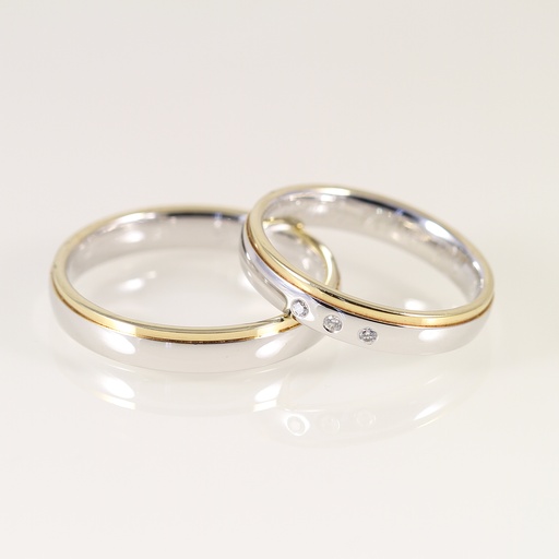 Arany karikagyűrű pár gyémánttal 0.027 ct