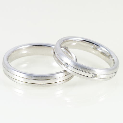 Arany karikagyűrű pár gyémánttal 0.07 ct