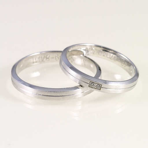 Arany karikagyűrű pár gyémánttal 0.016 ct