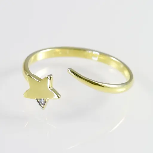 Sárga arany csillag gyűrű gyémánttal 0.005 ct